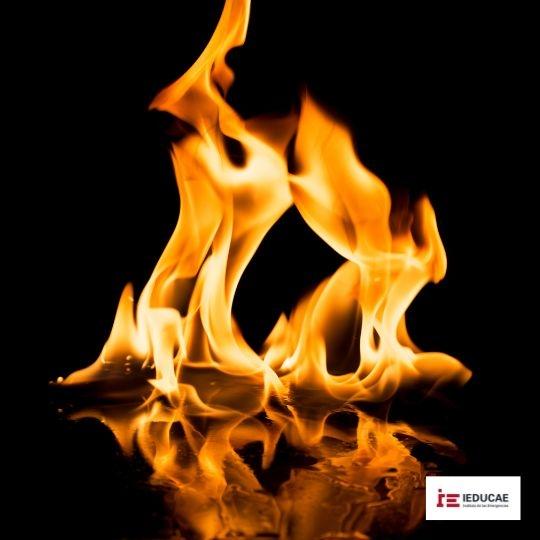 Copia de Copia de post de instagram asesor imagen minimalista neutro (1)